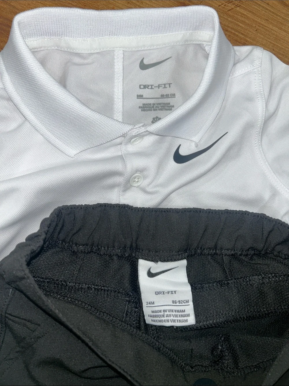 2T Nike White Short-Sleeve Dri-FIT Polo with Matching Black Shorts